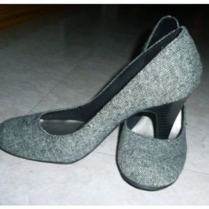 GRAY DEXTER HEELS